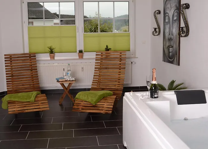 公寓 Wellness-ferienwohnung-eifelernstbergblick 1